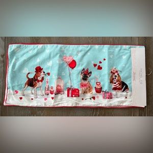 Valentine’s Day dog table runner❤️